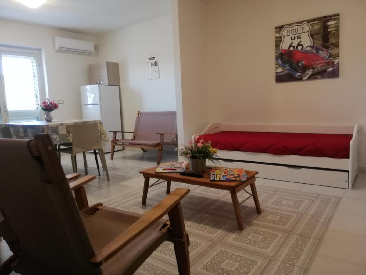 Il Laureato Apartment Реджо ди Калабрия Екстериор снимка