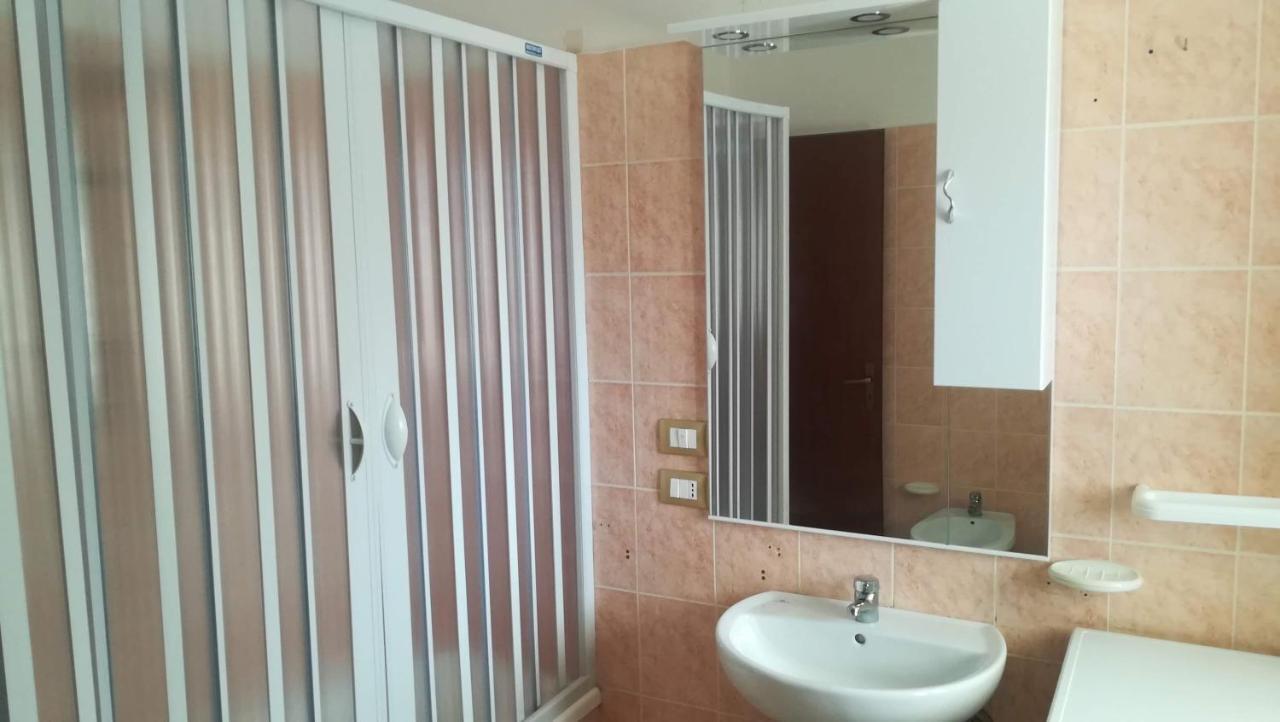 Il Laureato Apartment Реджо ди Калабрия Екстериор снимка