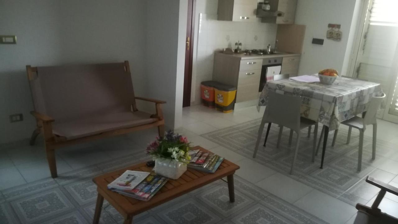 Il Laureato Apartment Реджо ди Калабрия Екстериор снимка